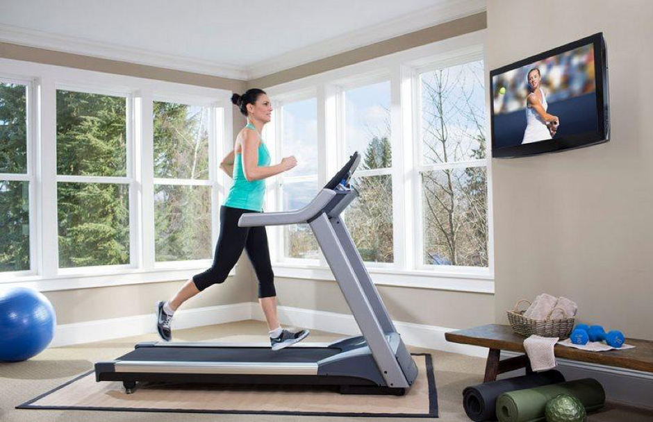 Mua máy chạy bộ để tập ở nhà. Nên đi tập tại phòng Gym hay mua máy để luyện tập ở nhà?