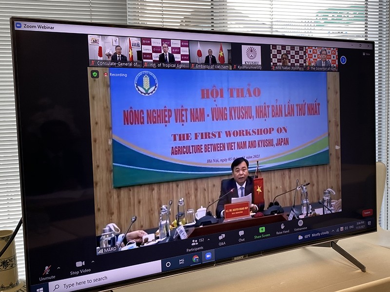 Hội thảo khoa học ‘Nông nghiệp Việt Nam và Kyushu, các vấn đề và tương lai phát triển’