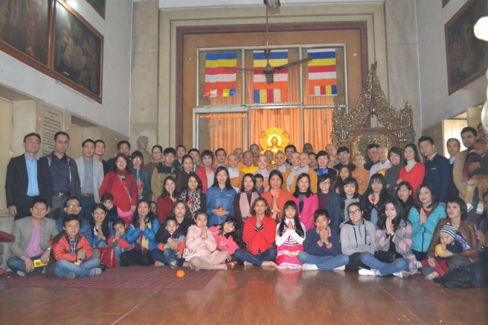 net xuan trong le cau an dau nam cua cong dong nguoi viet o an do