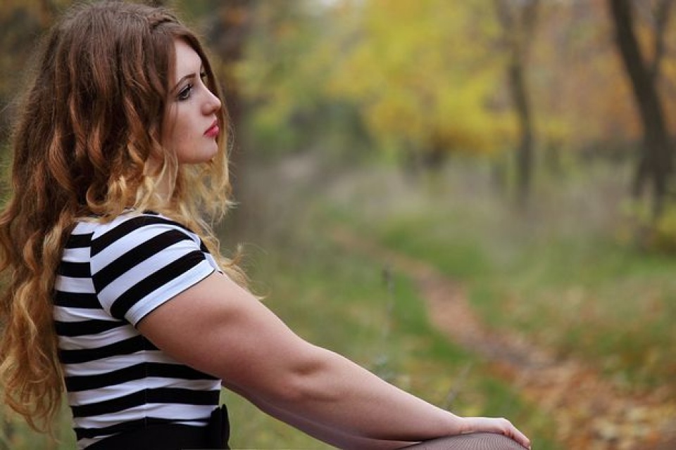 nguoi dep co bap nga duoc ham mo tren toan cau