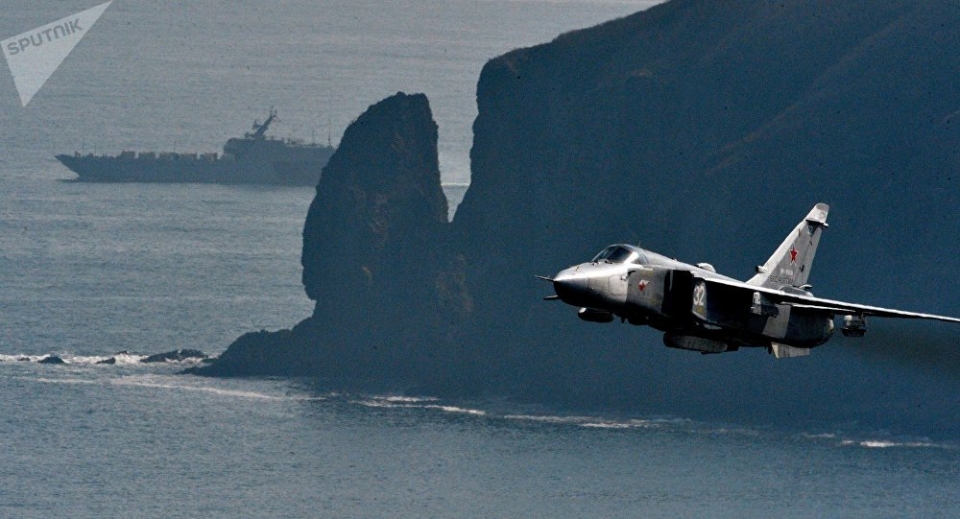 may bay chien dau su 24mr cua nga bay tren bien nhat ban