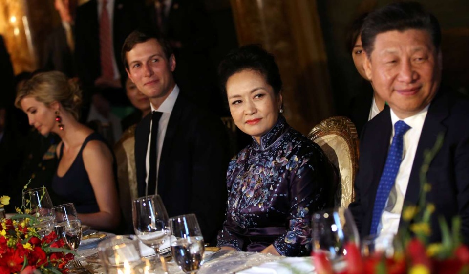 8 bieu tuong cua thoi trang ngoai giao hang dau the gioi