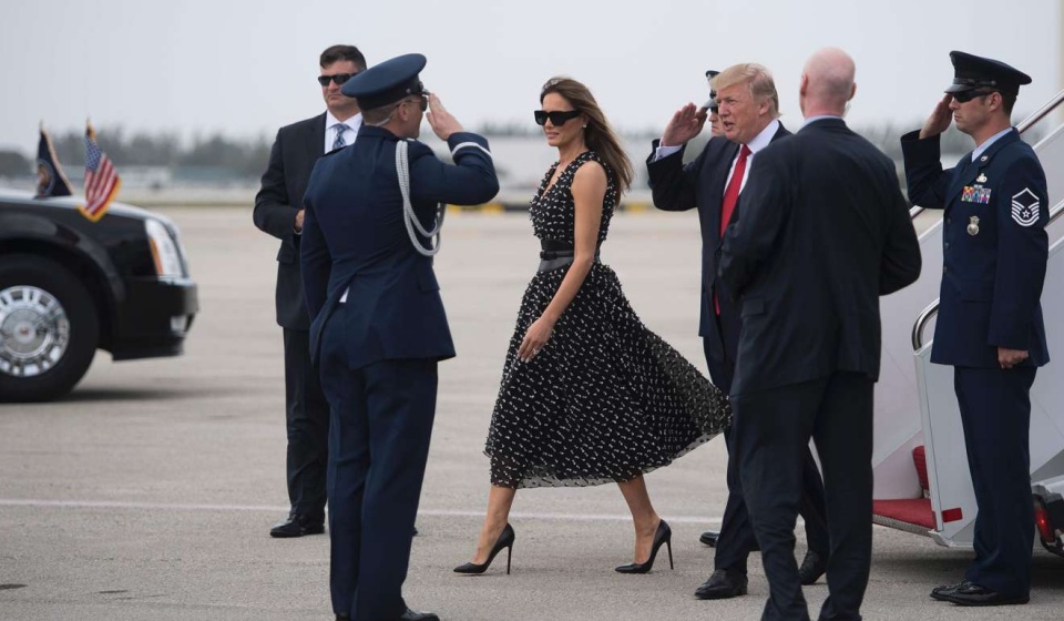 8 bieu tuong cua thoi trang ngoai giao hang dau the gioi