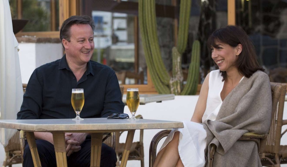 8 bieu tuong cua thoi trang ngoai giao hang dau the gioi