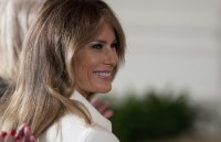 de nhat phu nhan melania trump doan tu cung chong tai nha trang