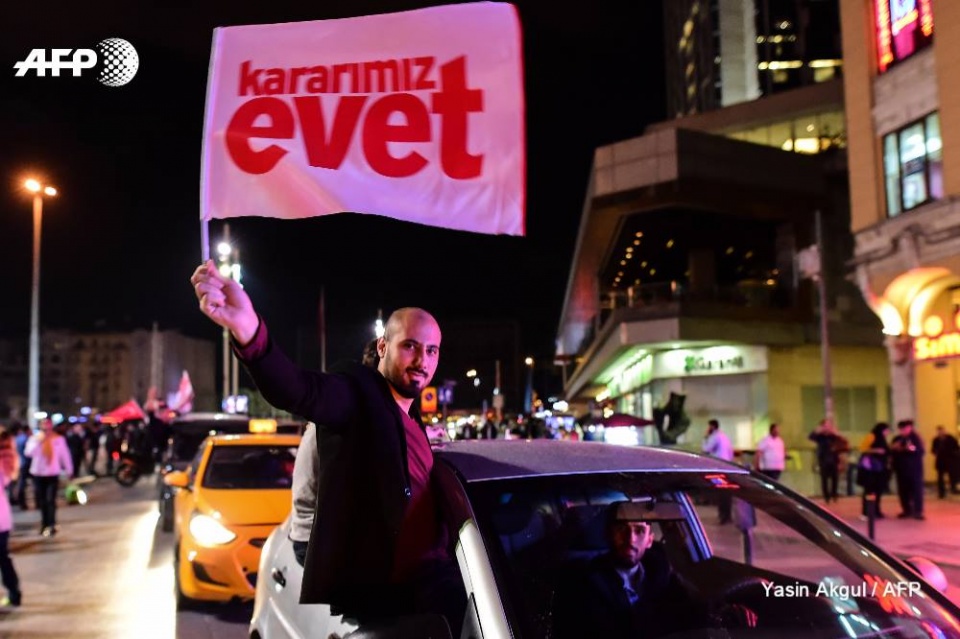 Thổ Nhĩ Kỳ chia rẽ sâu sắc sau trưng cầu ý dân tho nhi ky chia re sau sac sau trung cau y dan