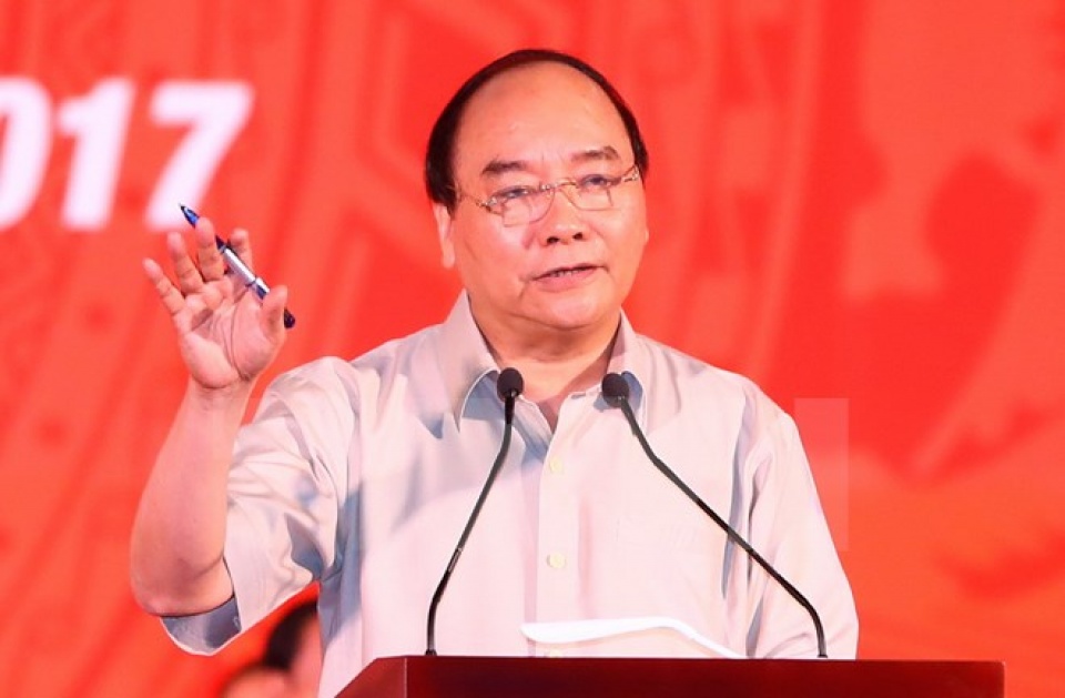 Thủ tướng đối thoại với công nhân vùng kinh tế trọng điểm miền Trung thu tuong doi thoai voi cong nhan vung kinh te trong diem mien trung