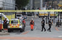 Khủng bố tại Manchester cảnh báo lỗ hổng an ninh chết người