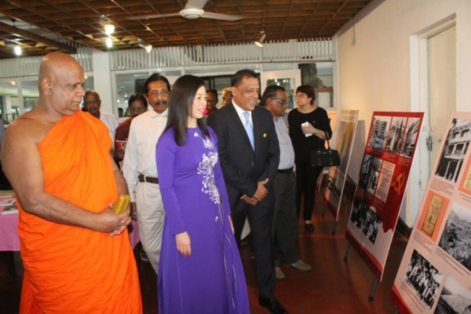 nguoi viet va ban be quoc te o sri lanka nho bac