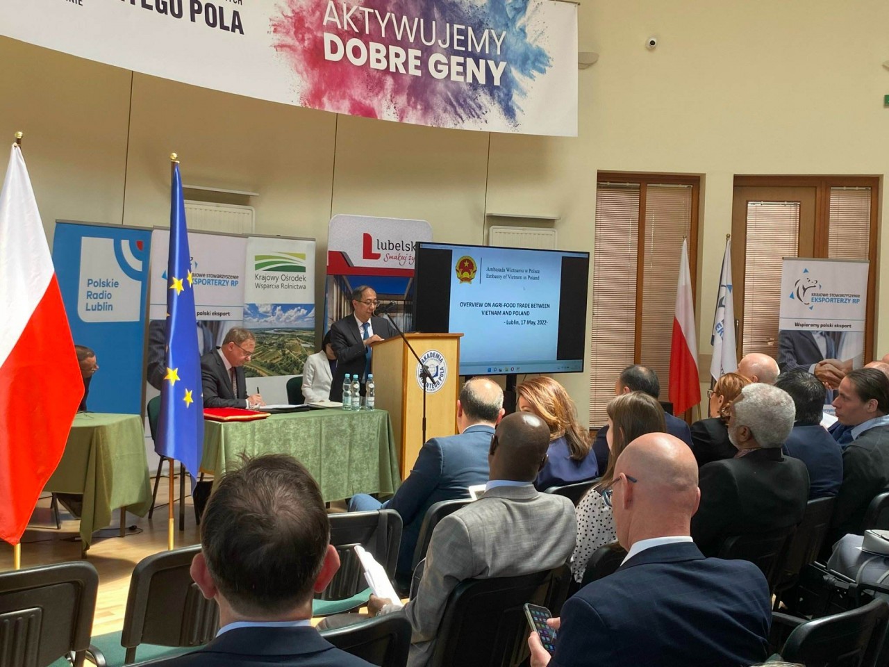 Đại sứ Nguyễn Hùng tham dự Diễn đàn xuất khẩu tại Lublin.