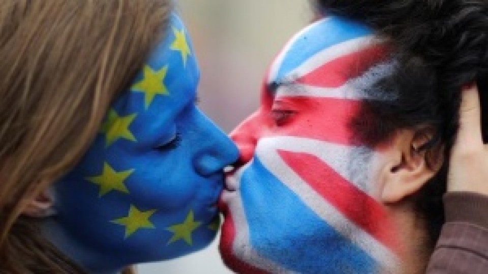 Dầu mỏ và chứng khoán tăng giá do kỳ vọng Anh ở lại EU dau mo va chung khoan tang gia do ky vong anh o lai eu