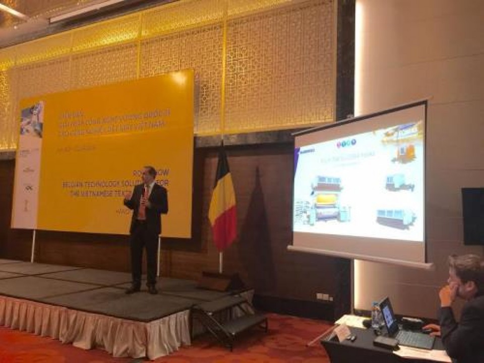 doanh nghiep det may viet nam tiep can cong nghe tu bi