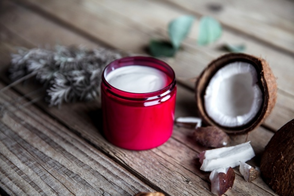 12 thứ có sẵn trong nhà giúp làn da phụ nữ trẻ mãi 12 thu co san trong nha giup lan da phu nu tre mai