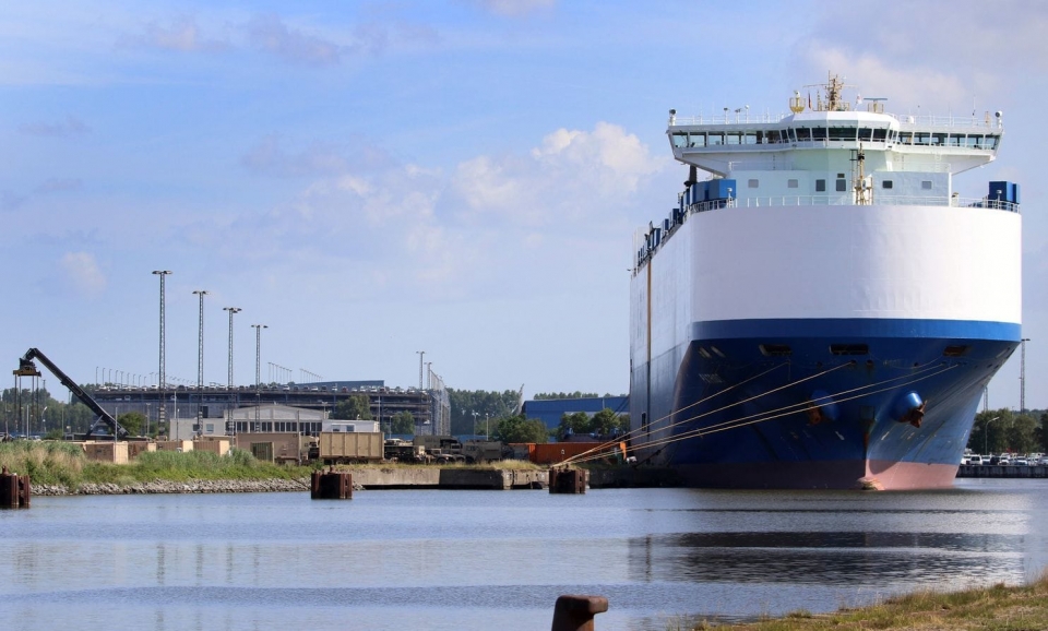 bao my ong trump de xuat rut quan khoi duc