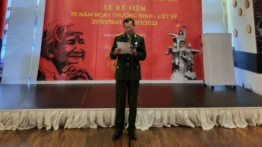 Kỷ niệm 75 năm ngày thương binh liệt sỹ tại Ba Lan