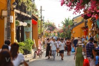 Hội An chưa thực hiện thu phí du khách vào phố cổ