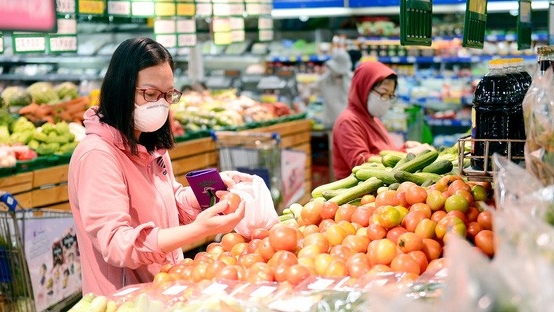 chuyen gia ly giai ly do giup viet nam thoat khoi vong xoay lam phat the gioi