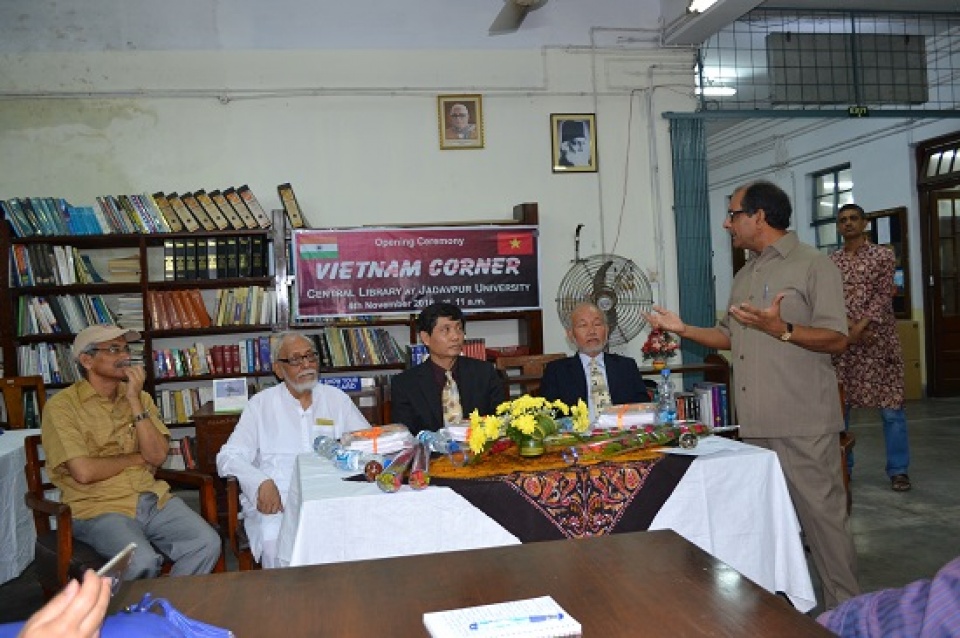 goc sach viet nam hien dien tai an do