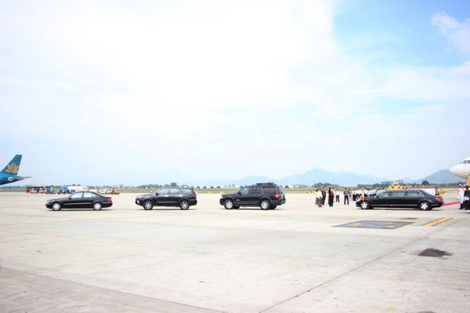 nhung hinh anh dau tien cua thu tuong canada justin trudeau tai ha noi