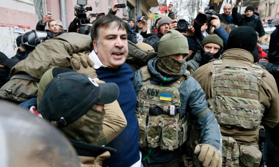 cuu tong thong gruzia saakashvili bi bat o ukraine