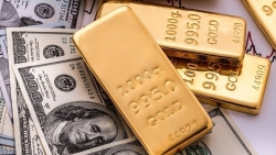 Giá vàng hôm nay 17/6: Giá vàng tiến vào vùng tích cực, bất lực trước 'ngựa bất kham' Fed đang lừa dối? Tốt nhất vẫn nên mua vàng?