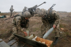 Cung cấp vũ khí cho Ukraine: Đức ngăn cản, Mỹ ủng hộ, Canada cho vay 95,4 triệu USD cùng cân nhắc cung cấp trang thiết bị phòng thủ