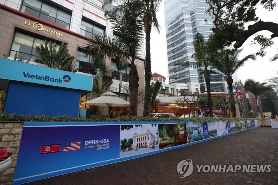 bao nuoc ngoai day dac phong doan ve kich ban thuong dinh my trieu tai ha noi