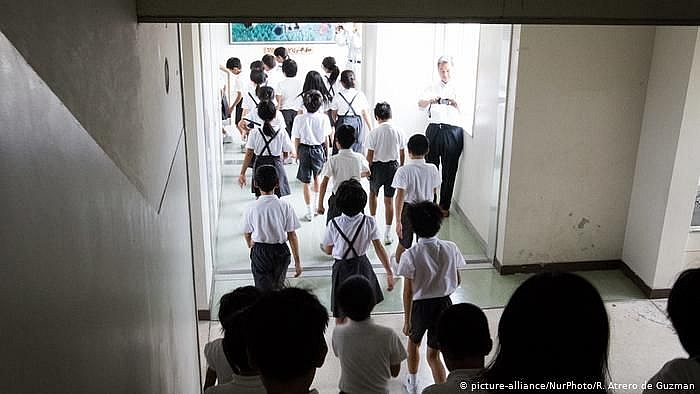 nhat ban ghi nhan 3 hoc sinh nhiem virus corona