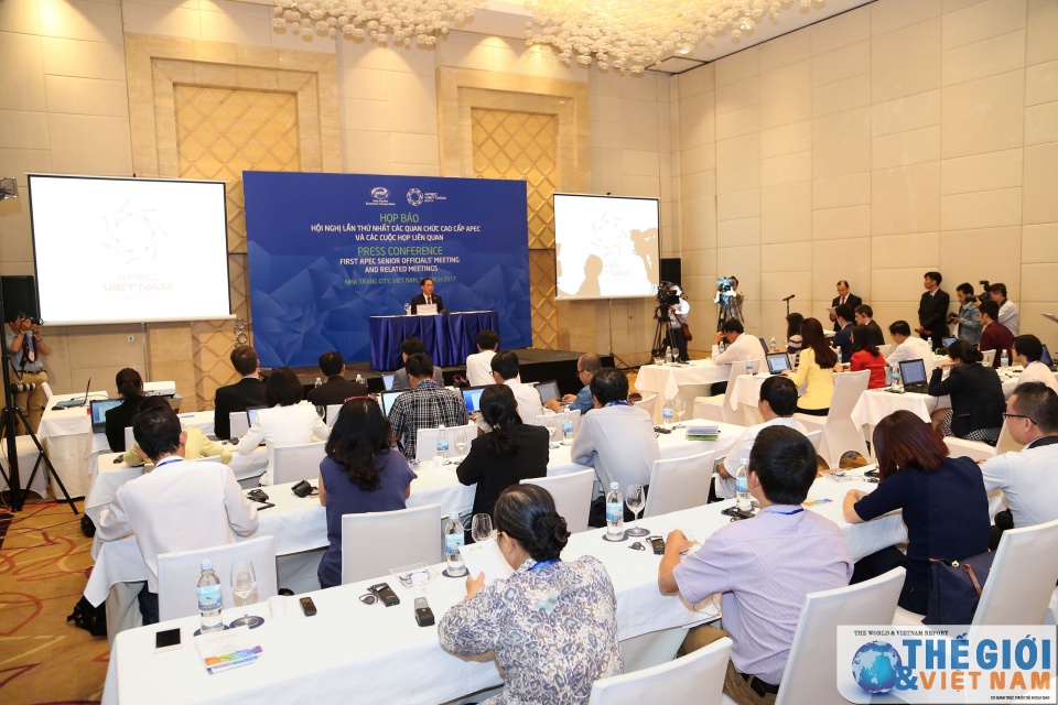 chu tich som apec 2017 tra loi bao chi ve ket qua som 1