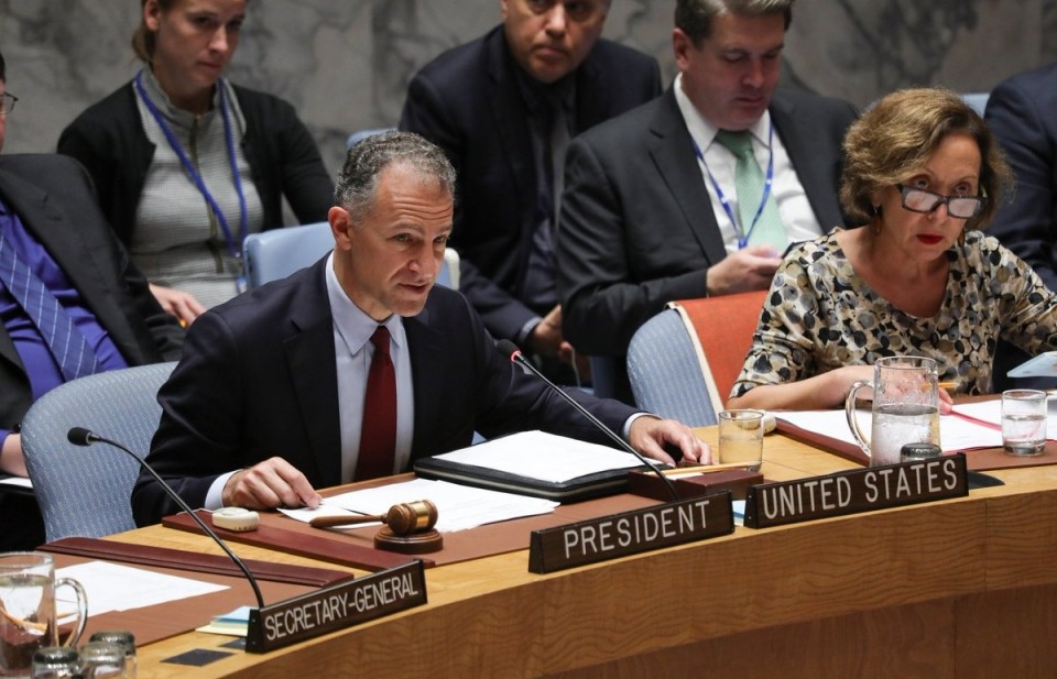 my trung dau khau ve vanh dai va con duong tai hoi dong bao an lhq