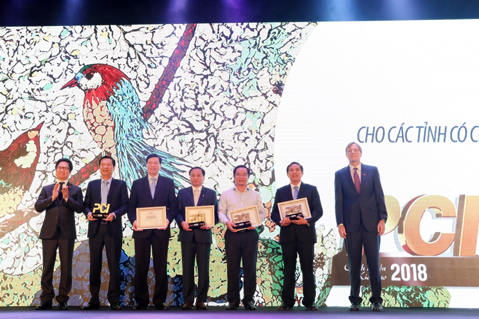 quang ninh giu vung ngoi dau bang xep hang pci da nang tut xuong thu 5