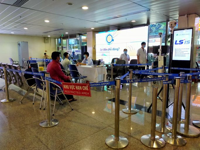 bo y te cong bo 3 ca nhiem covid 19 moi lien quan den benh nhan so 34