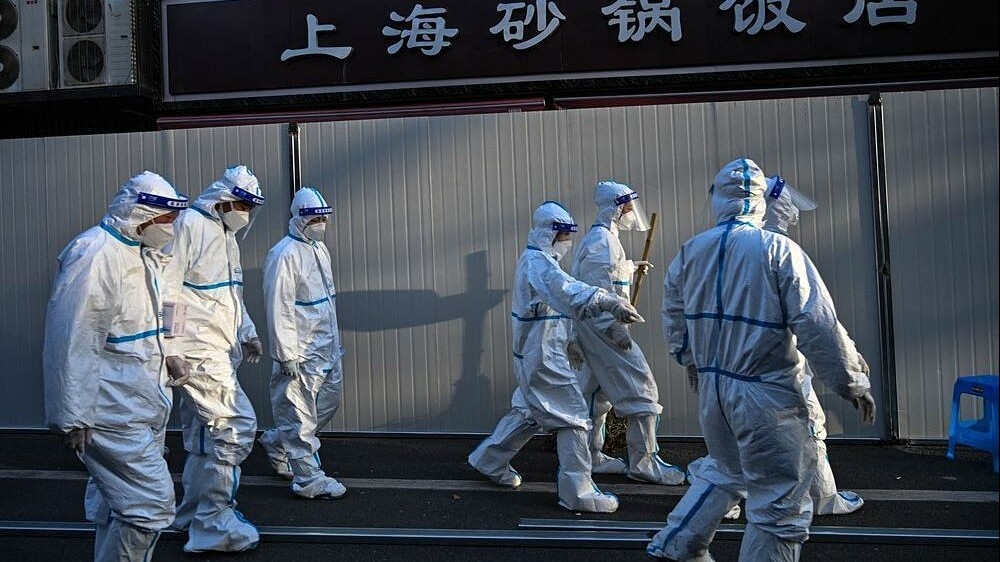 covid19 trung quoc tai bung phat dich ghi nhan 2 ca tu vong dau tien trong hon 1 nam my canh bao so ca tang manh tro lai