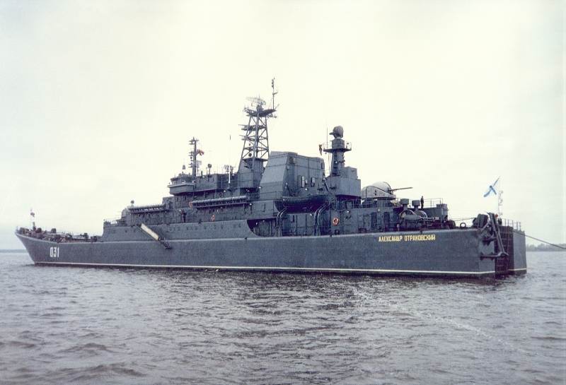 Hai tàu chiến Nga hướng đến Biển Đen. (Nguồn: Wordpress)