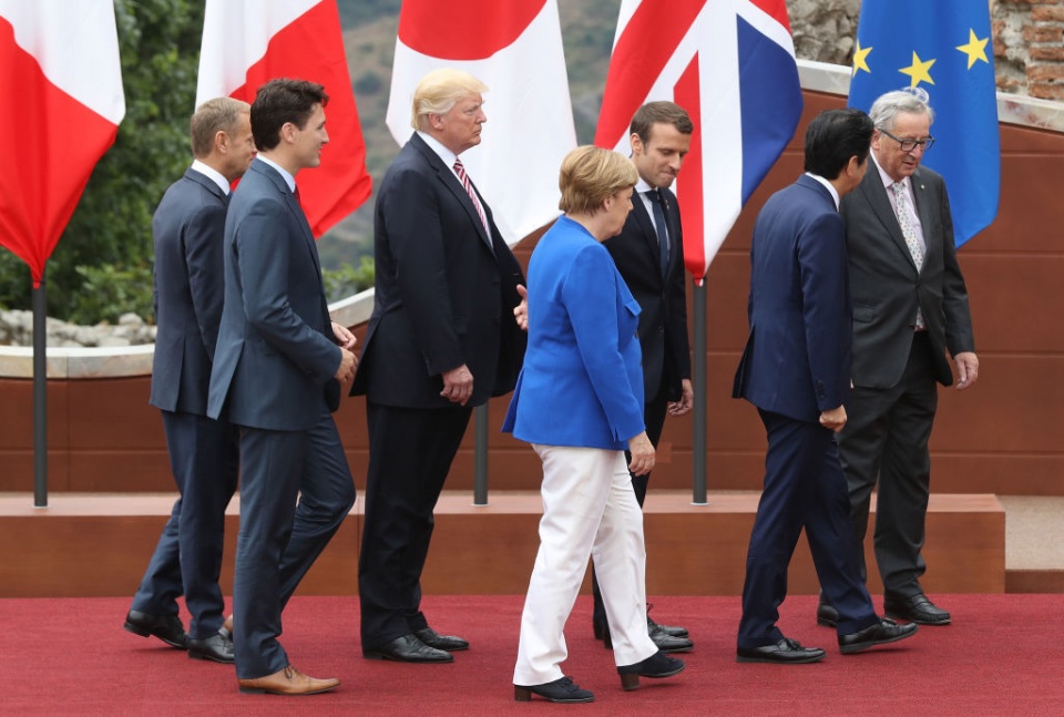 g7 noi dinh hinh phong cach cua tan tong thong phap