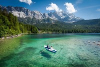 khuc go thach thuc moi dinh luat vat ly noi tren mat nuoc suot tram nam khong phan huy