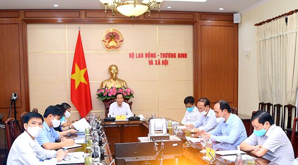 bao nhieu tien trong goi ho tro 62000 ty dong da toi tay nguoi dan