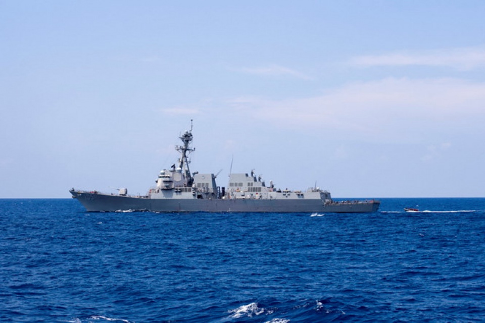 malaysia duy tri lap truong phan doi quan su hoa cac dao tren bien dong