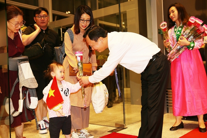 chinh thuc khai truong duong bay thang van don incheon han quoc