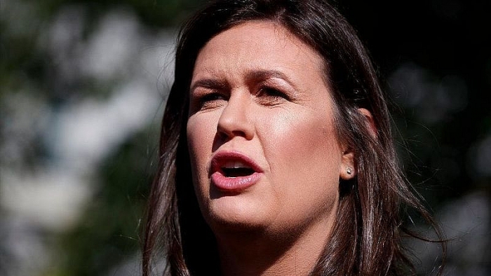 co van gan gui cua tong thong trump nu phat ngon vien nha trang sarah sanders tu chuc