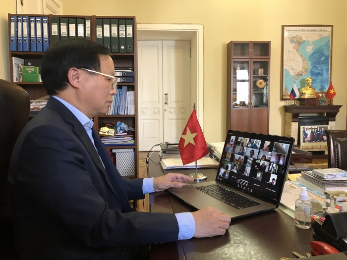 no luc ho tro cong dong nguoi viet tai nga vuot qua dai dich covid 19