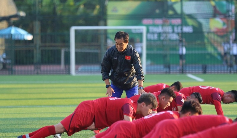Vòng loại World Cup 2022 châu Á: Trận Việt Nam vs UAE, ai sẽ thay HLV Park Hang Seo dẫn dắt ở trận đấu cuối?