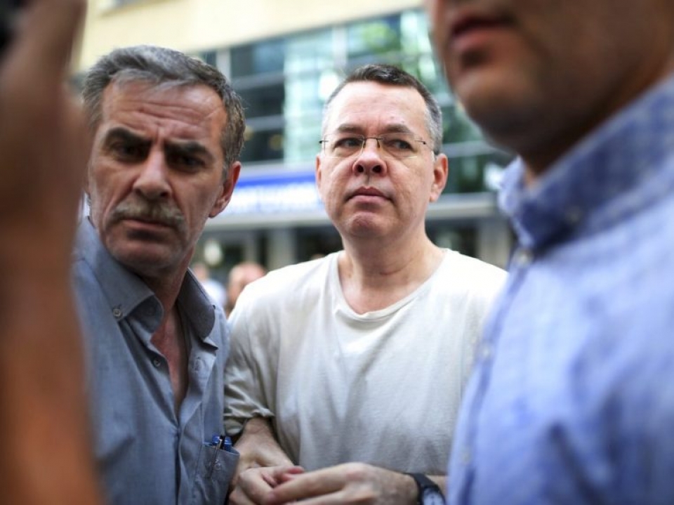 tong thong trump chi trich tho nhi ky khong phai la ban cua my