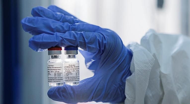 tong-thong-trump-hy-vong-vaccine-covid-19-cua-nga-hieu-qua-ly-giai-viec-my-cham-chan-hon