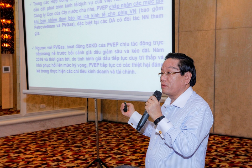 mot giai phap thao go kho khan do khung hoang gia dau cua pvep