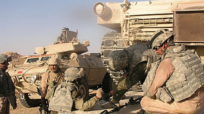 my tang cuong vu trang gom phuong tien khi tai va vu khi tai iraq