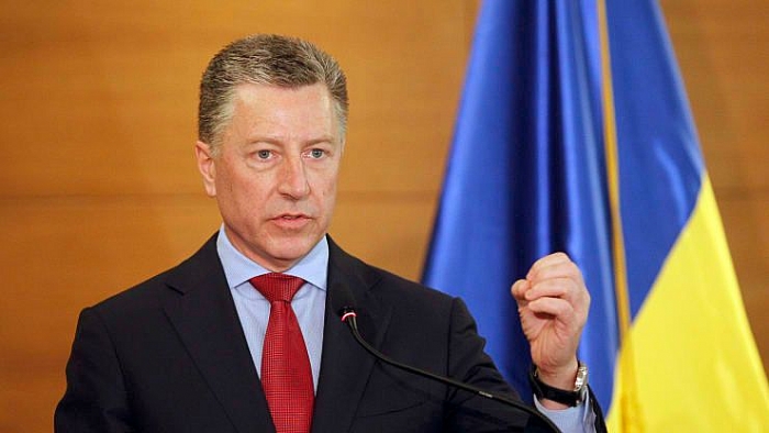 vu be boi dien dam dac phai vien my ve ukraine tu chuc gan 300 chinh khach ung ho luan toi tong thong trump