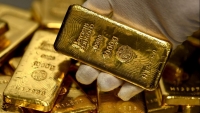 Giá vàng hôm nay 30/9: Giá vàng khó thoát ngưỡng 55 triệu, giảm tăng chóng mặt, giới đầu tư 'làm ảo thuật'?