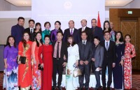 Thủ tướng Nguyễn Xuân Phúc gặp mặt cộng đồng người Việt tại Áo