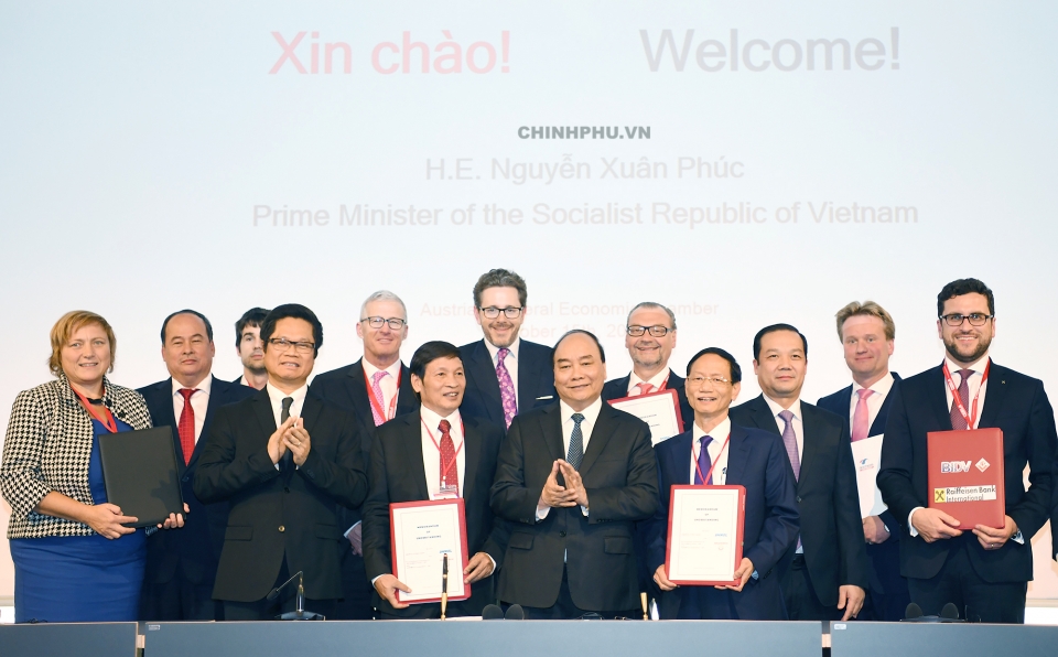 thu tuong chi co hop tac moi tien xa tren con duong phat trien phon vinh